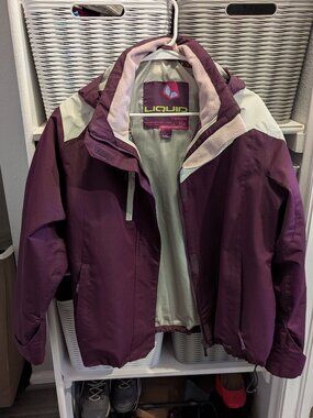 Liquid venture 8k ski jacket